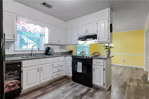 70 Liberty Ln, Covington, GA 30016 - Photo 5
