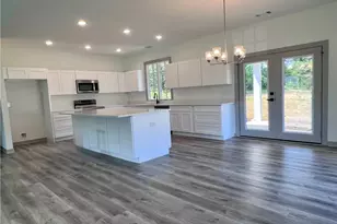 936 Anna Marie Ln, Monroe, GA 30655 - Photo 13