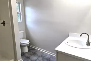 501 Pine Park St, Monroe, GA 30655 - Photo 9