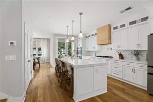 1008 Herndon St NW, Atlanta, GA 30318 - Photo 5