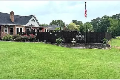 135 Meadow Lakes Boulevard, Cedartown, GA 30125 - Photo 3
