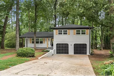 3137 E Chapel Circle, Decatur, GA 30034 - Photo 3