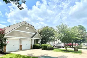 2335 Gateview Ct, Cumming, GA 30040 - Photo 3