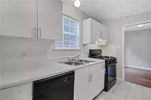 1877 Sumter St NW, Atlanta, GA 30318 - Photo 9