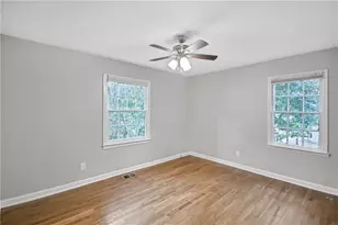 1877 Sumter St NW, Atlanta, GA 30318 - Photo 15