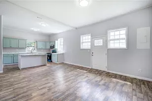 306 Cave Spring St SW, Rome, GA 30161 - Photo 5