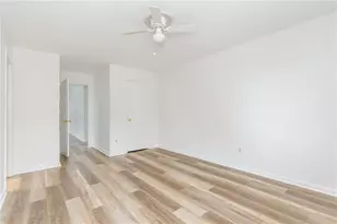 346 Carpenter Dr, Atlanta, GA 30328 - Photo 41