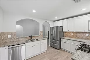 3940 Spring Ridge Dr, Cumming, GA 30028 - Photo 17