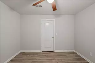 7295 Madison Cir, Union City, GA 30291 - Photo 33