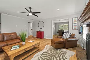 502 Oconee Ct, Woodstock, GA 30188 - Photo 5