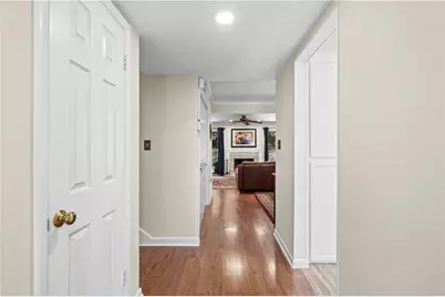 1252 Druid Knoll Drive NE, Brookhaven, GA 30319 - Photo 5