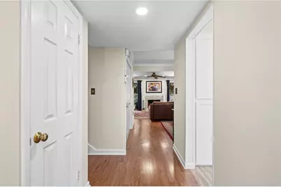1252 Druid Knoll Drive NE, Brookhaven, GA 30319 - Photo 5