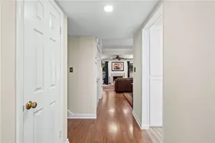 1252 Druid Knoll Dr NE, Brookhaven, GA 30319 - Photo 5