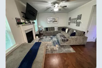 1073 Shadow Glen Drive, Fairburn, GA 30213 - Photo 11