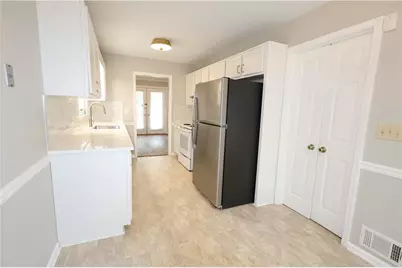 1359 Oakengate Drive, Stone Mountain, GA 30083 - Photo 5
