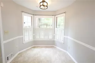 1359 Oakengate Dr, Stone Mountain, GA 30083 - Photo 9