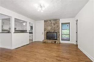 3634 N Hampton Dr NW, Kennesaw, GA 30144 - Photo 3