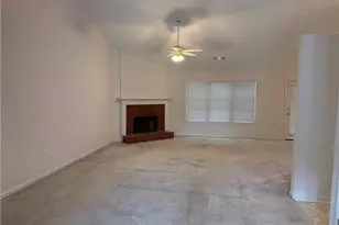 3070 Chandon Ln, Lawrenceville, GA 30044 - Photo 5