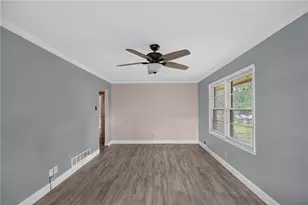 1681 W Kellogg Cir, Douglasville, GA 30134 - Photo 9
