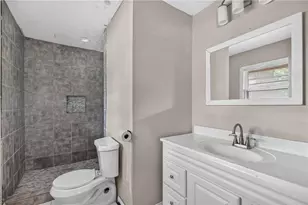 1681 W Kellogg Cir, Douglasville, GA 30134 - Photo 11