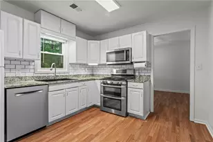 1833 Silver Leaf Dr SW, Marietta, GA 30008 - Photo 9