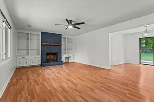 1833 Silver Leaf Dr SW, Marietta, GA 30008 - Photo 5