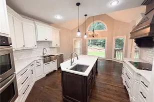 931 Sundew Dr, Alpharetta, GA 30005 - Photo 5