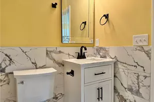 2194 Bolton Rd NW, Atlanta, GA 30318 - Photo 19