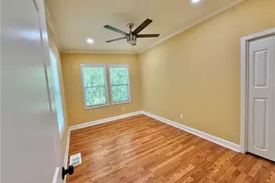 2194 Bolton Rd NW, Atlanta, GA 30318 - Photo 25