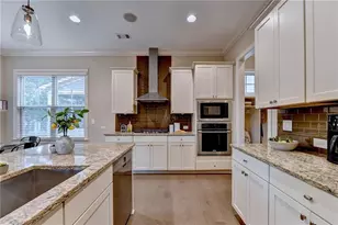 101 Spur Ln, Alpharetta, GA 30009 - Photo 15