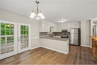 2311 Weatherly Court, Jonesboro, GA 30236 - Photo 9