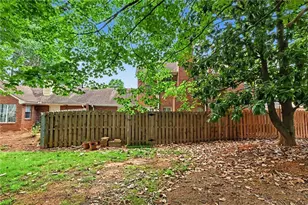 111 Mary Gay Ct, Decatur, GA 30030 - Photo 27