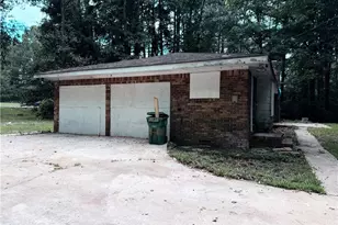 1131 S Deshon Rd, Lithonia, GA 30058 - Photo 21