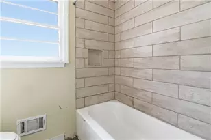 6735 Marlborough Cir S, Atlanta, GA 30349 - Photo 15