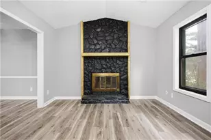 2857 Cherokee Cove, Stone Mountain, GA 30087 - Photo 3