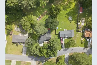 2857 Cherokee Cove, Stone Mountain, GA 30087 - Photo 35
