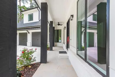 4056 Ashford Dunwoody Road NE, Atlanta, GA 30319 - Photo 11