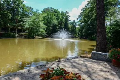26202 Plantation Drive NE #202, Atlanta, GA 30324 - Photo 19