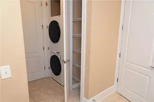 2300 Peachford Rd, Dunwoody, GA 30338 - Photo 9