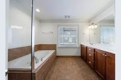 970 Samples Lane NW, Atlanta, GA 30318 - Photo 11