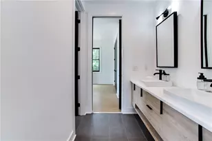 1268 Arkwright Pl SE, Atlanta, GA 30317 - Photo 49