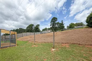 1435 Wheatfield Dr, Lawrenceville, GA 30043 - Photo 35