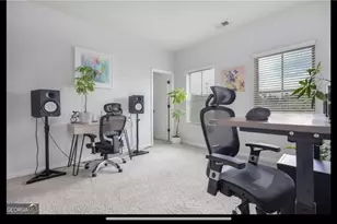 565 Lance View Ln, Lawrenceville, GA 30045 - Photo 11