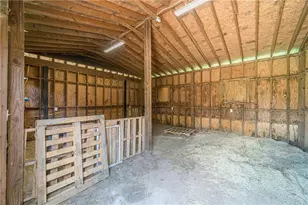 890 Fairplay Dr, Social Circle, GA 30025 - Photo 11