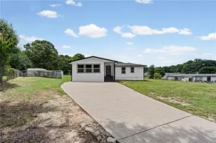 203 Hill St, Auburn, GA 30011 - Photo 21