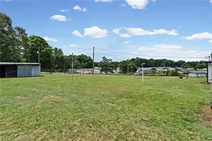 203 Hill St, Auburn, GA 30011 - Photo 27