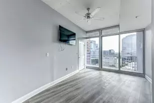 950 W Peachtree Street NW, Atlanta, GA 30309 - Photo 15