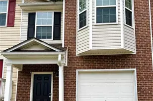 549 Maggie Ln, Jonesboro, GA 30238 - Photo 1
