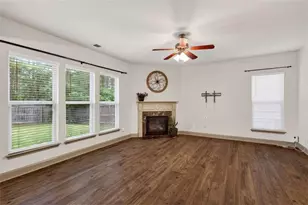 5116 Blossom Brook Dr, Sugar Hill, GA 30518 - Photo 9