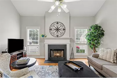 215 Pickets Row, Peachtree City, GA 30269 - Photo 5